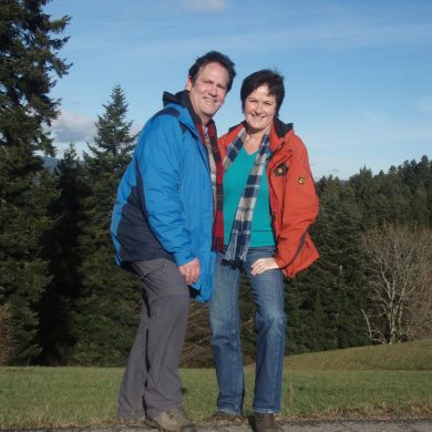 Gute Wünsche zum neuen Jahr: Margret Mergen und ihr Mann Wolfgang Pöter beim Neujahrsspaziergang