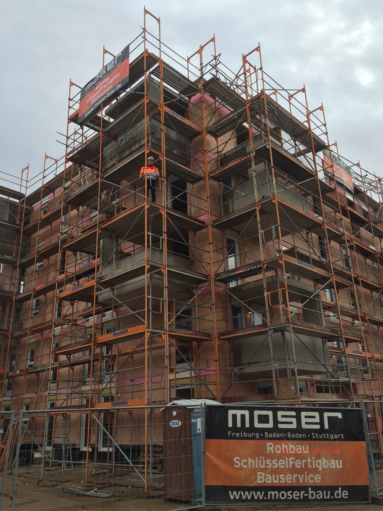 Neuer Wohnraum für Jedermann und -frau